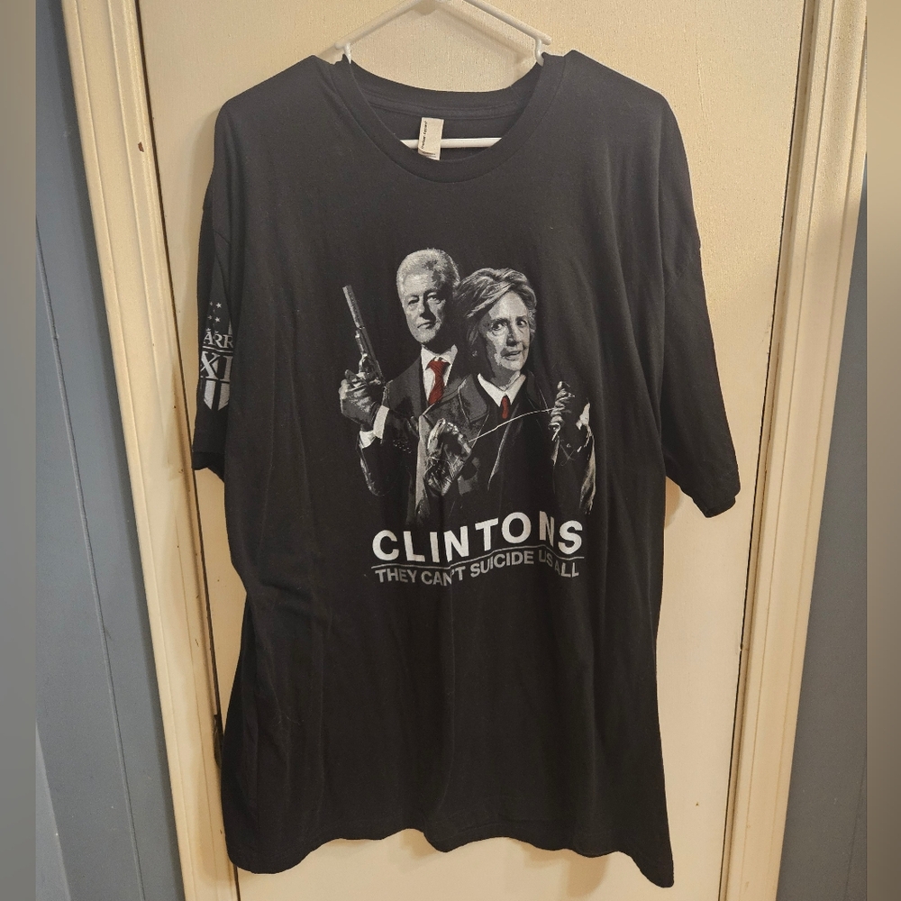 Black Graphic Men's T-Shirt